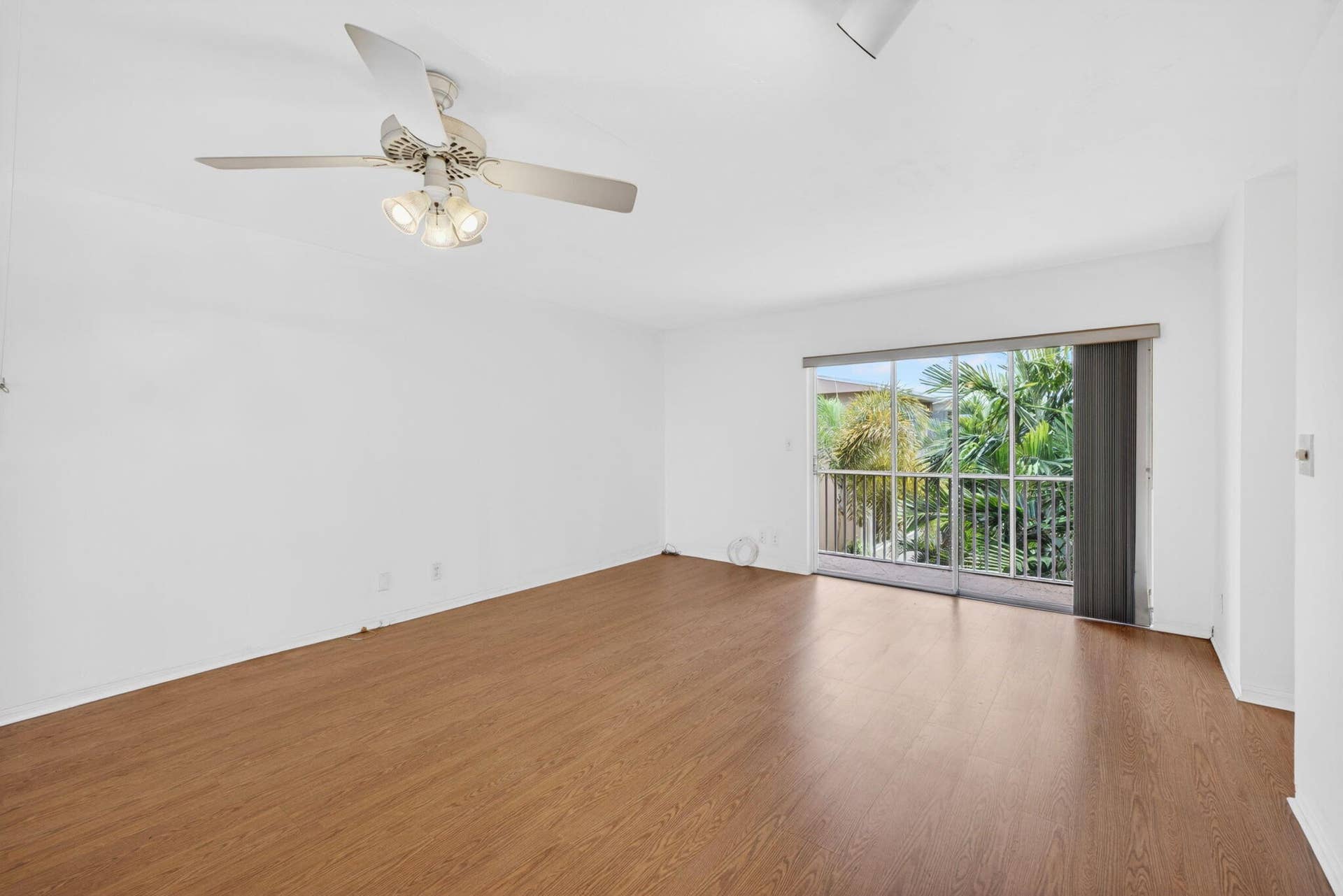 1500 SE 15th Street, #315, Fort Lauderdale, FL 33316 13-web-or-mls-699A9587