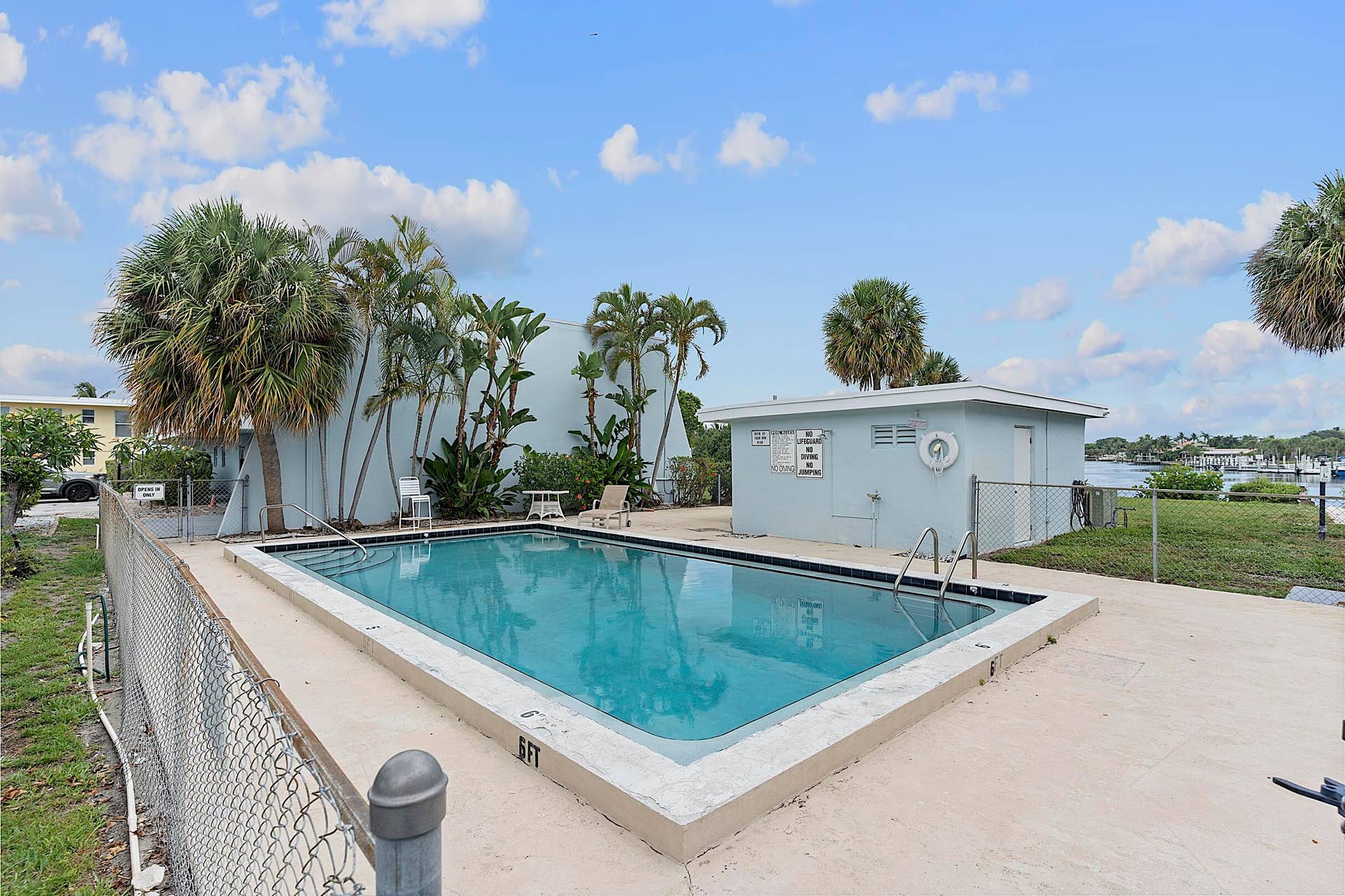 725 Hummingbird Way, #111, North Palm Beach, FL 33408 725 Hummingbird Way - #111 - 538