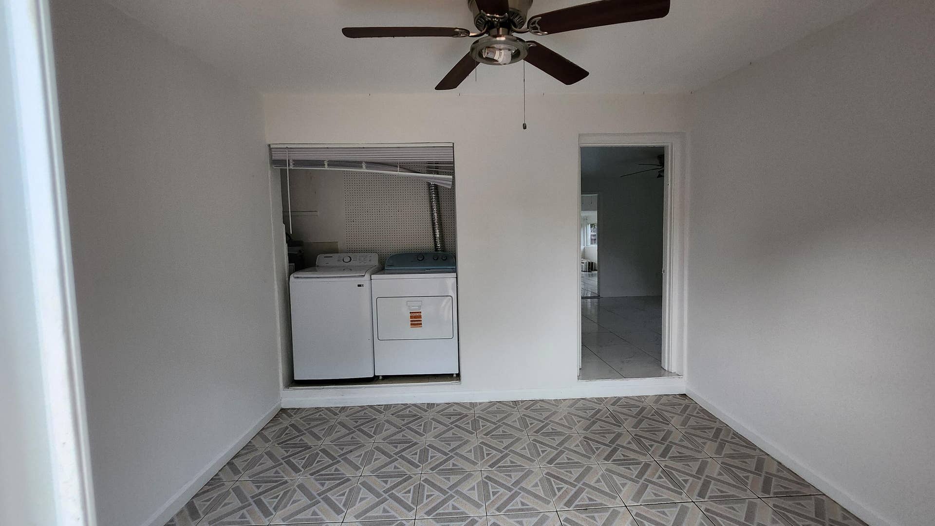 43 SW 11th Street, #Unit E, Dania Beach, FL 33004 43 SW 11th St, Dania Beach, FL 33004