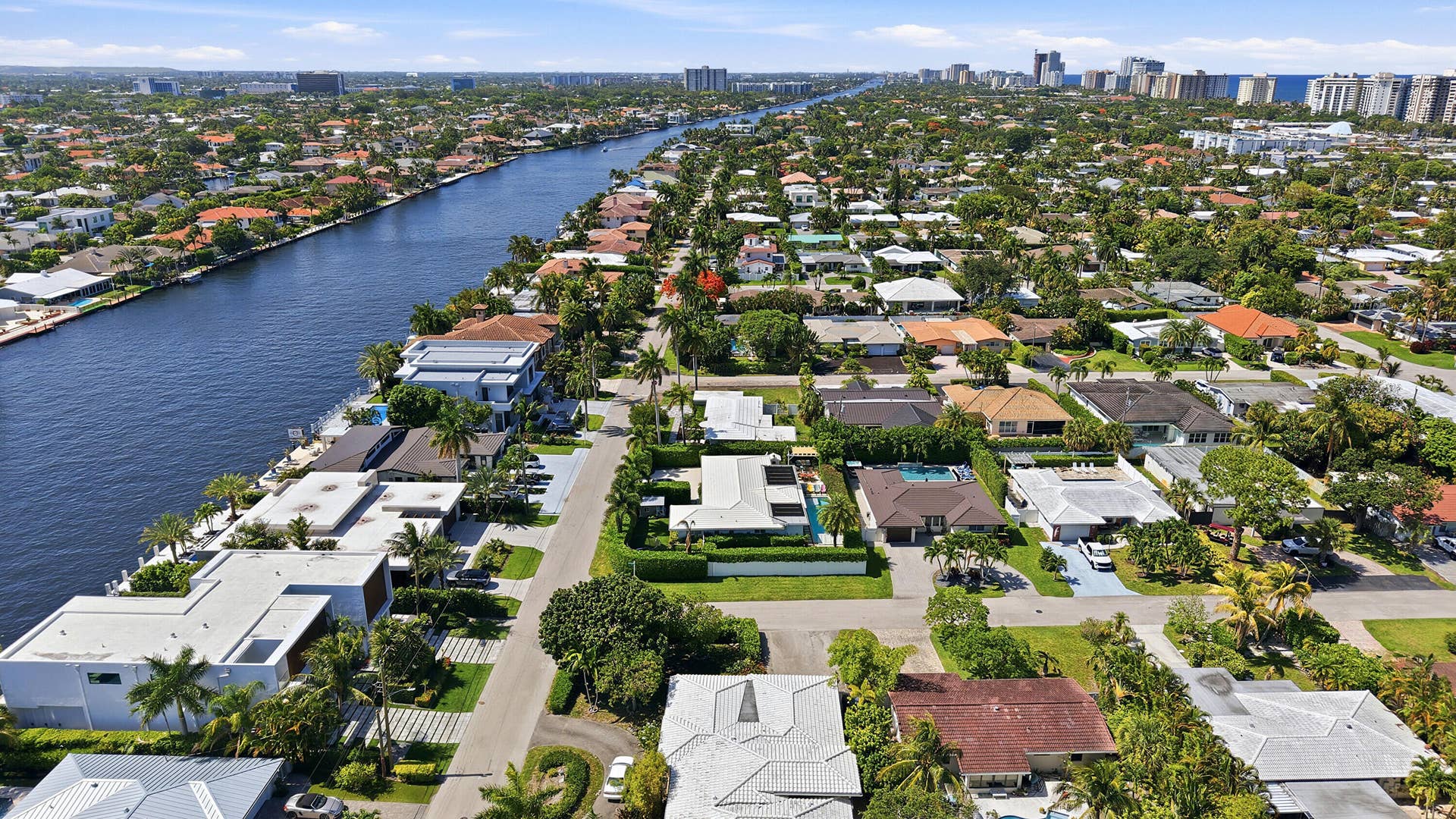 4454 W Tradewinds Avenue W, Lauderdale By The Sea, FL 33308 22_dji_20260609035307_0256_d