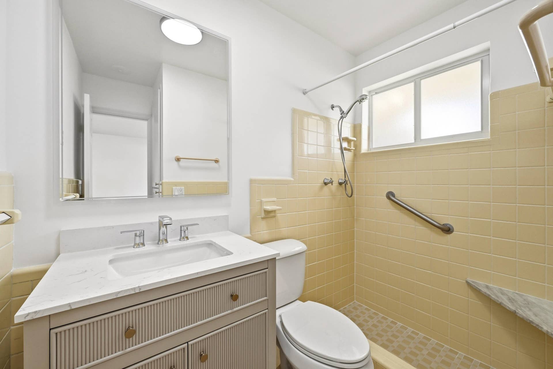 4454 W Tradewinds Avenue W, Lauderdale By The Sea, FL 33308 11_stl_9759