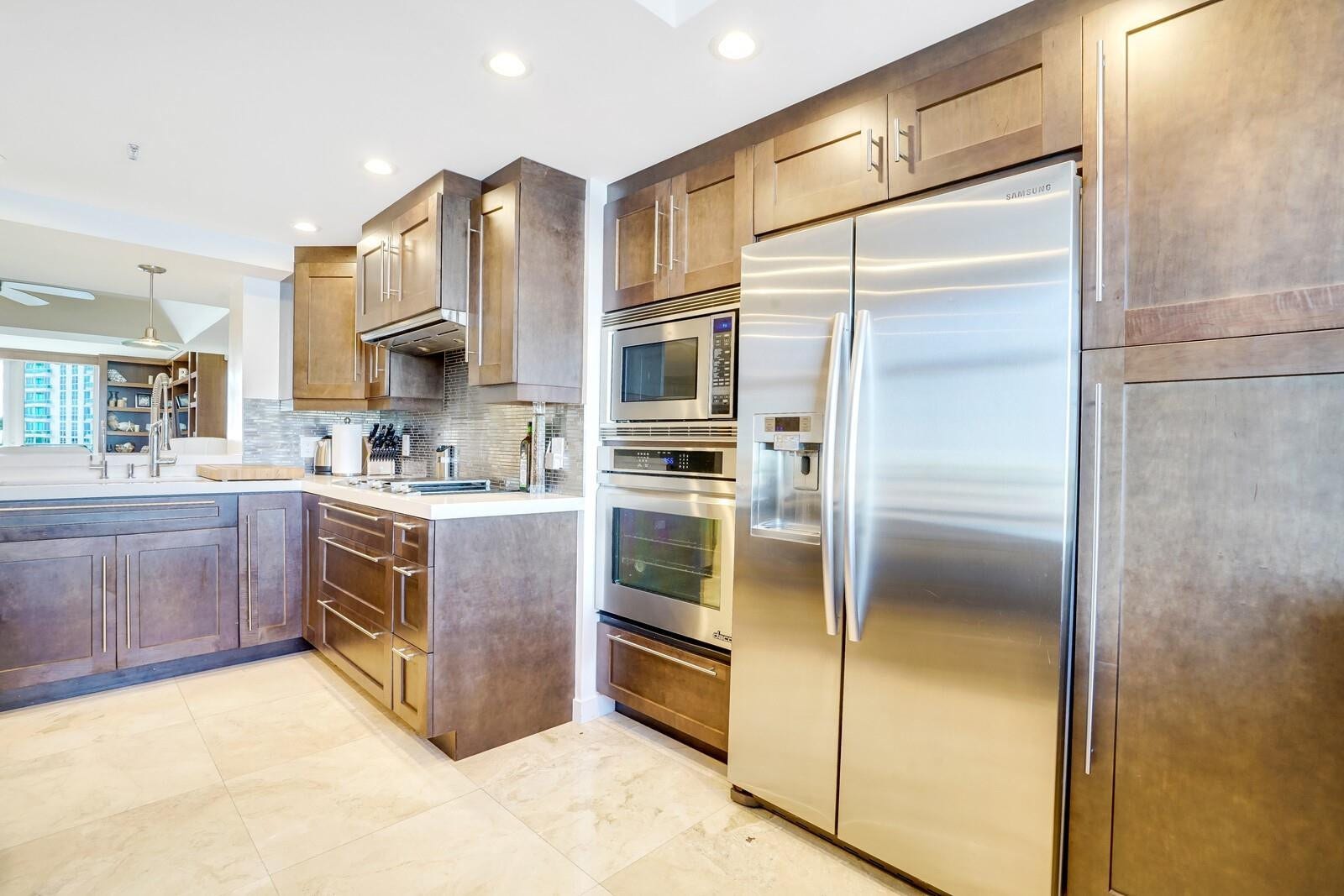 77 S Birch Road, #8c, Fort Lauderdale, Fort Lauderdale, FL 33316 Photo 11