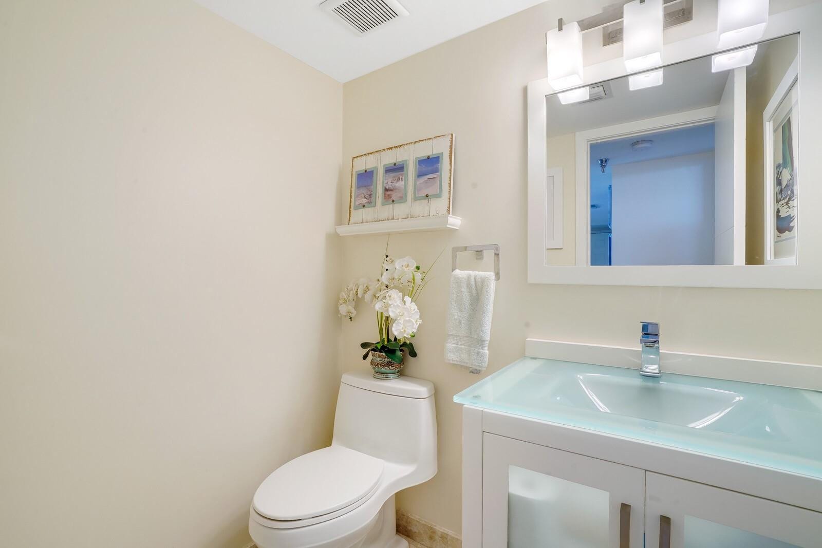 77 S Birch Road, #8c, Fort Lauderdale, Fort Lauderdale, FL 33316 Photo 20