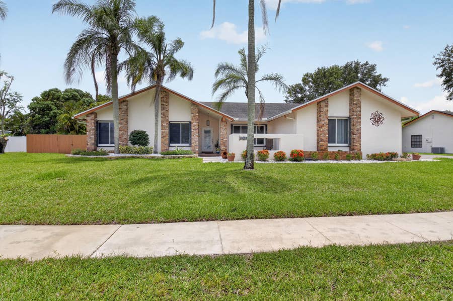 Property photo for 18232 104th Terrace S, Boca Raton, FL