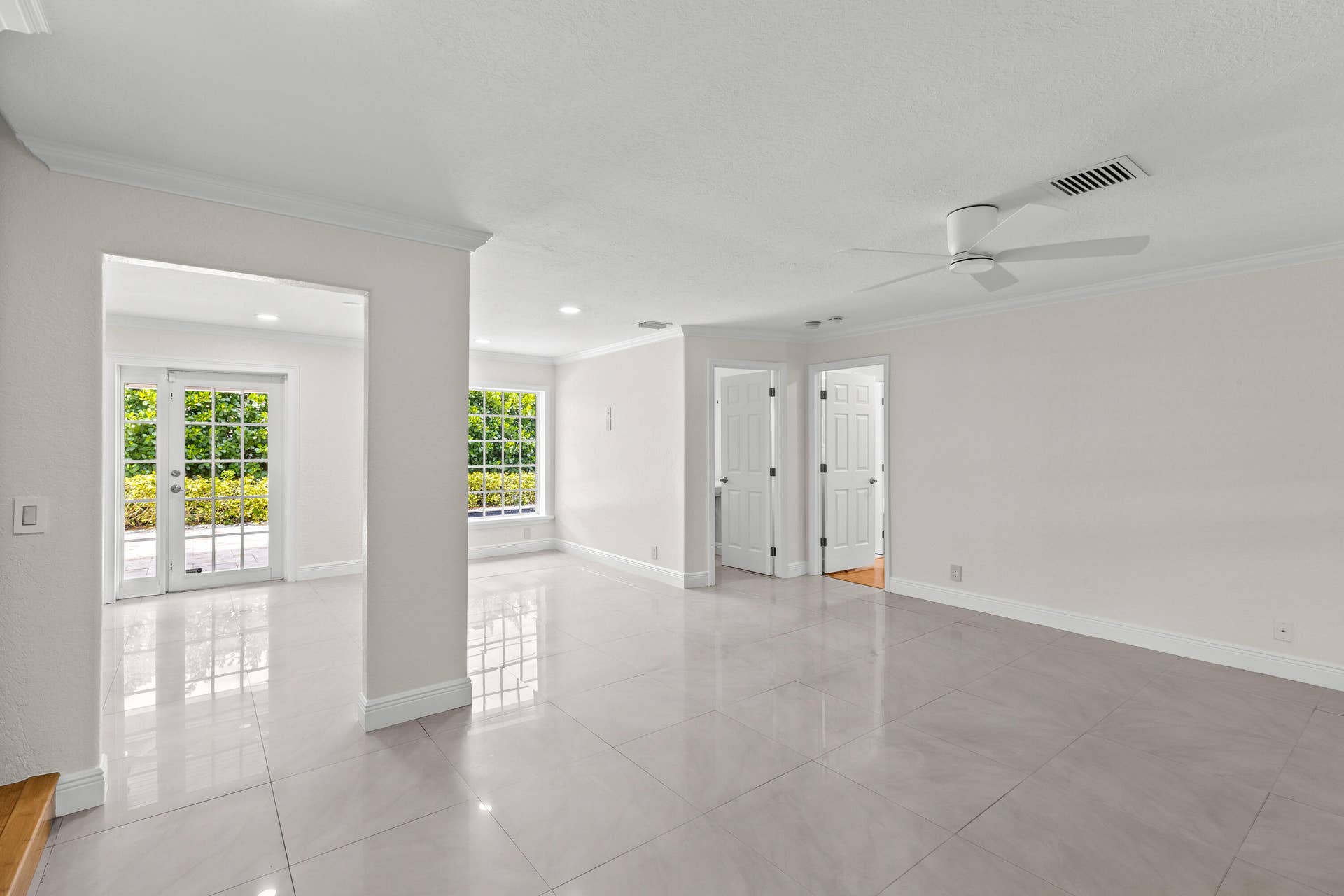 4610 Pinetree Drive, Delray Beach, FL 33445 From Front door