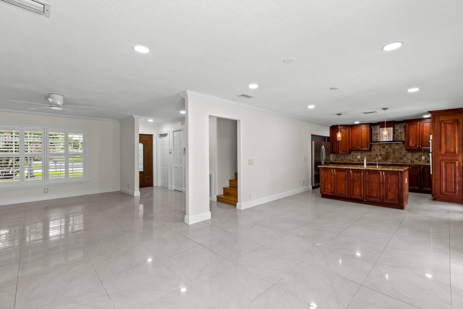 4610 Pinetree Drive, Delray Beach, FL 33445 Open concept