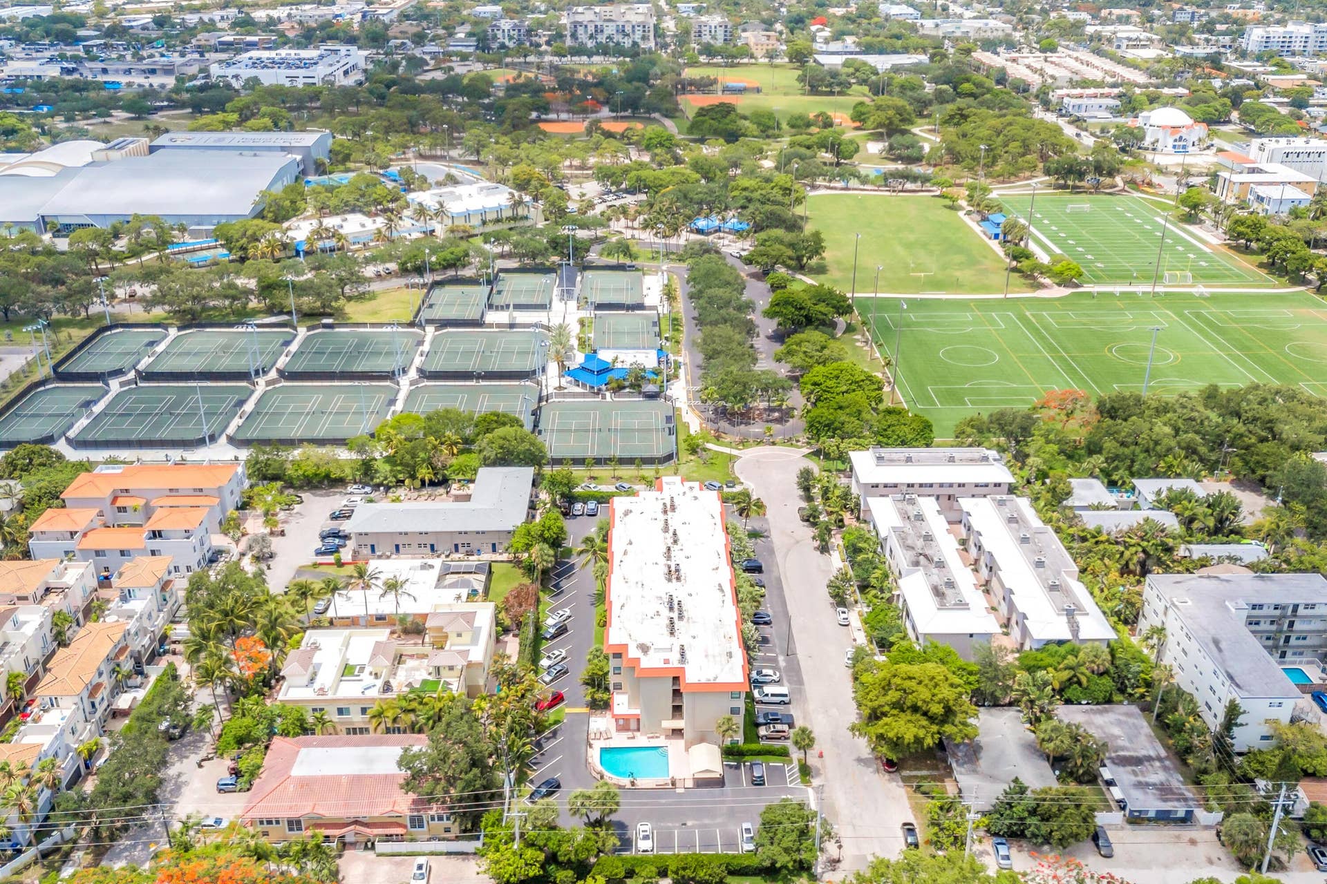 615 NE 12th Avenue, #312, Fort Lauderdale, FL 33304 615 NE 12TH -27