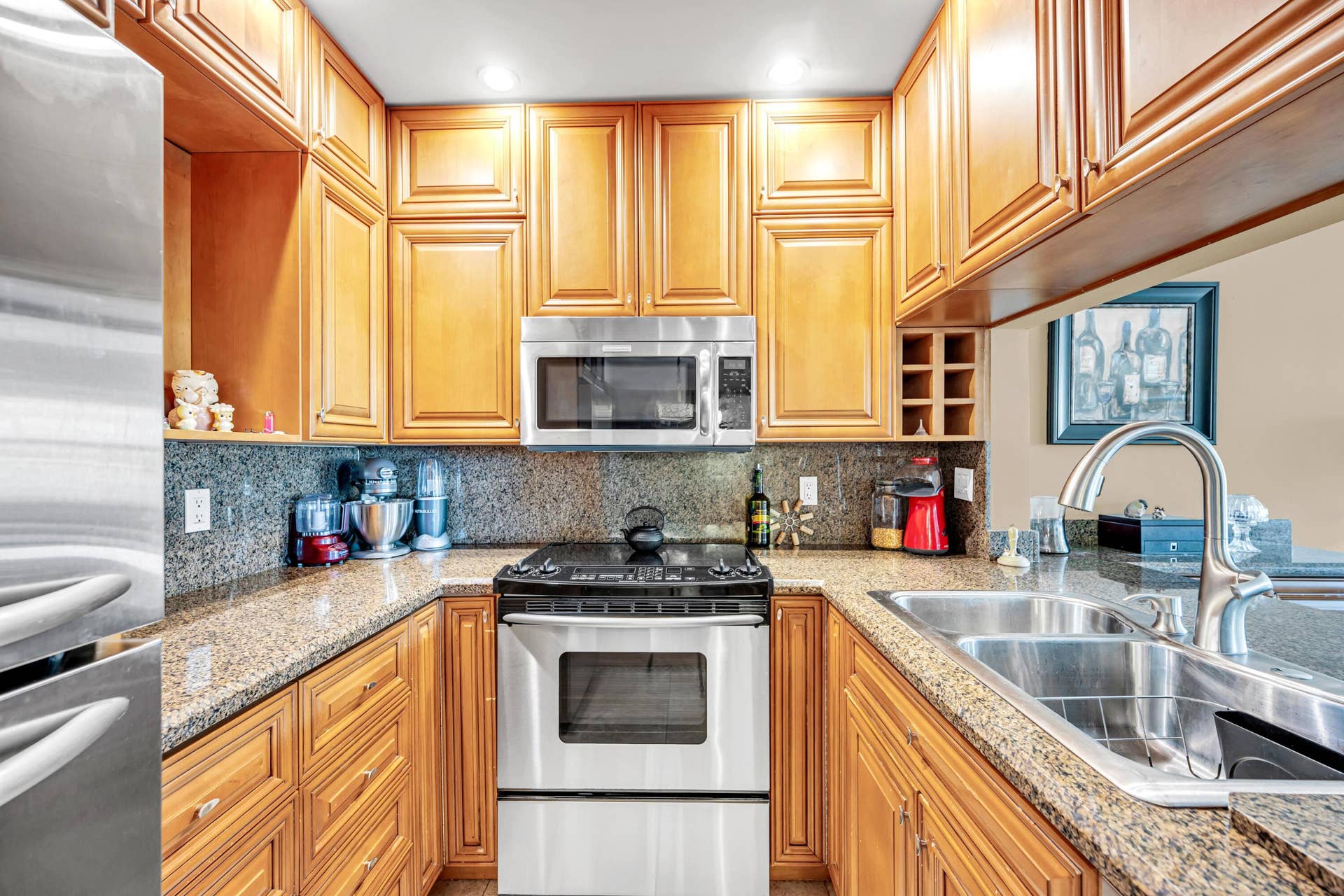 615 NE 12th Avenue, #312, Fort Lauderdale, FL 33304 615 NE 12TH -10