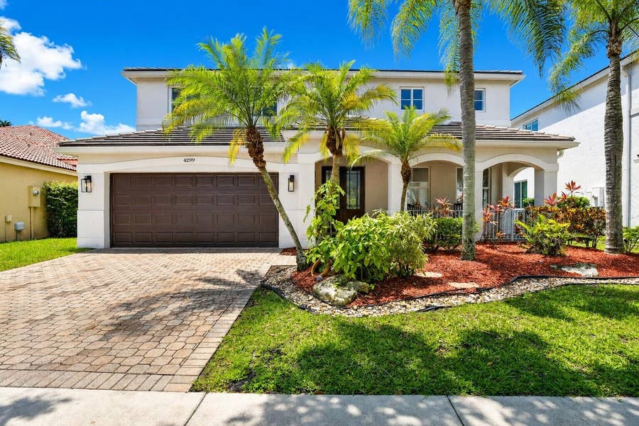Property photo for 4299 Laurel Ridge Circle, Weston, FL