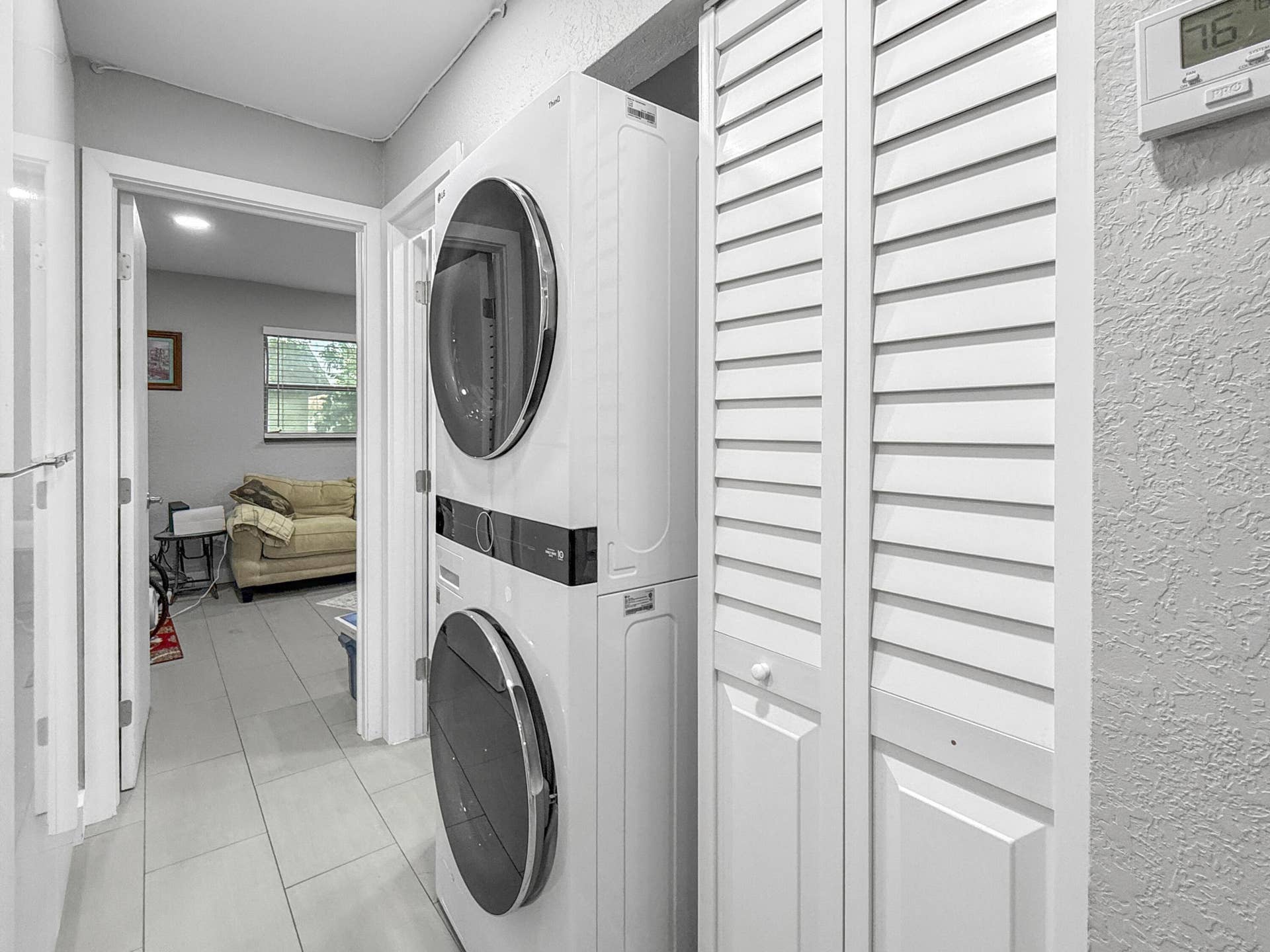2607 NE 8th Avenue, #58, Wilton Manors, FL 33334 Hall with Laundry