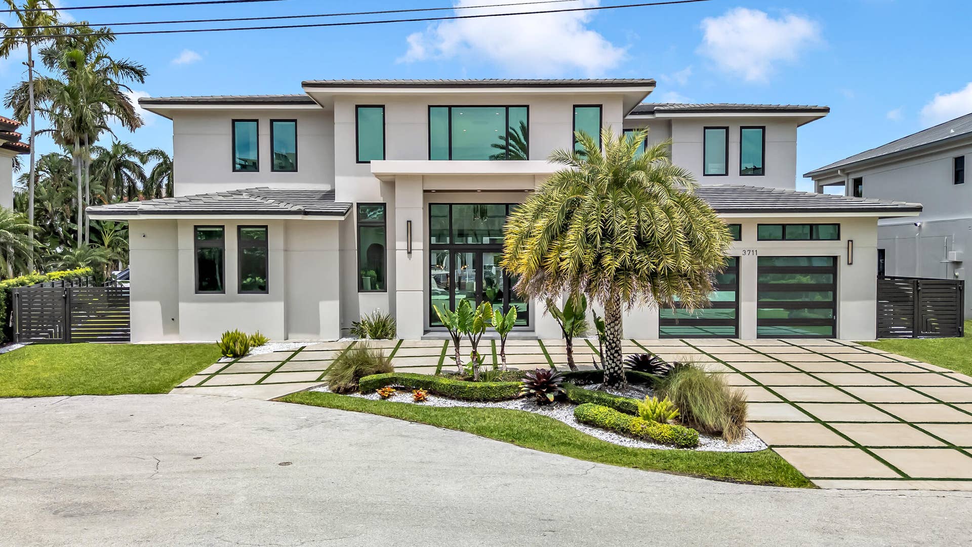3711 NE 30th Avenue, Lighthouse Point, FL 33064 drone-1