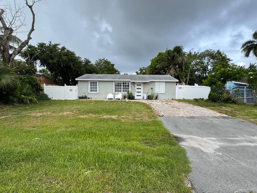Property photo for 4328 Pine Street, West Palm Beach, FL