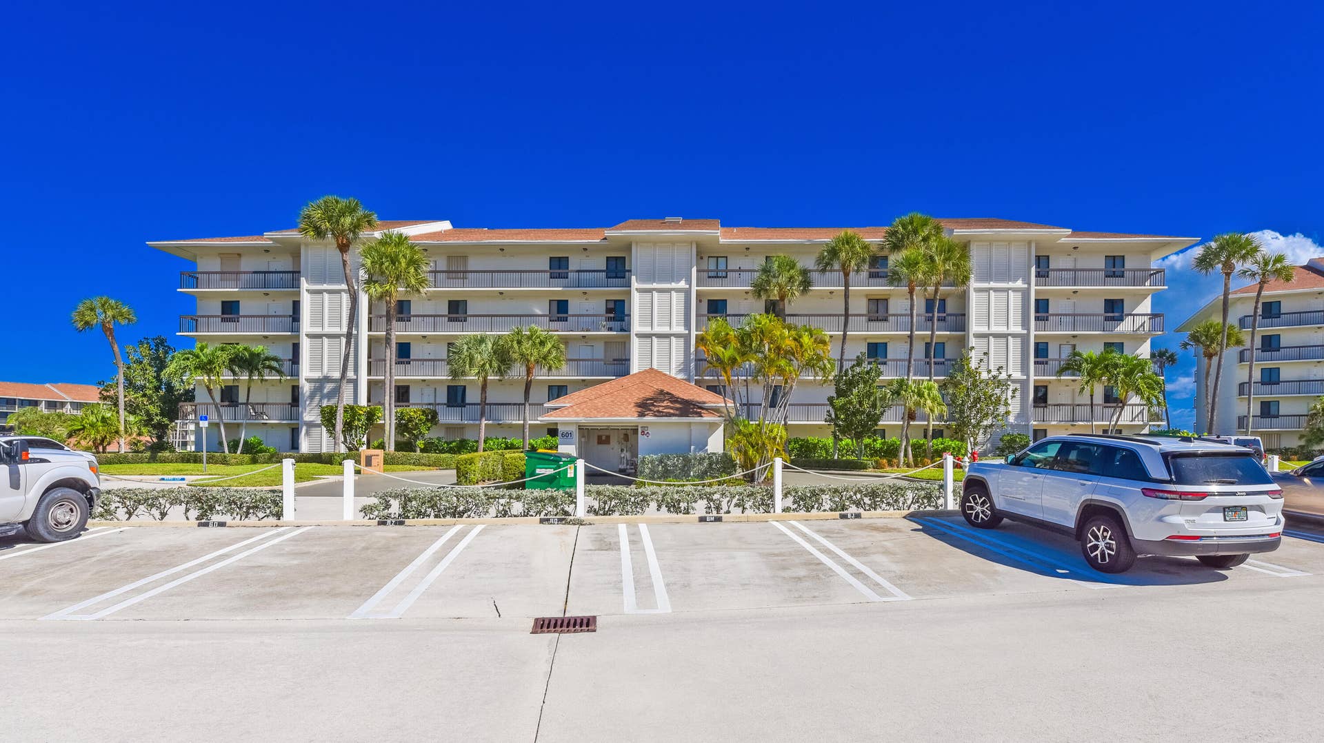 601 S Seas Dr_#303_MArina Brier_3