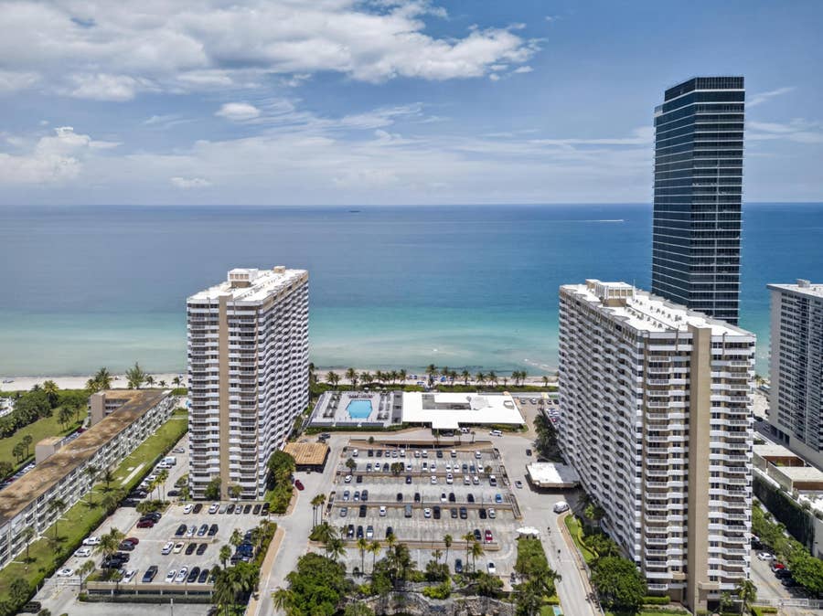 Property photo for 1950 S Ocean Drive, #10b, Hallandale Beach, FL