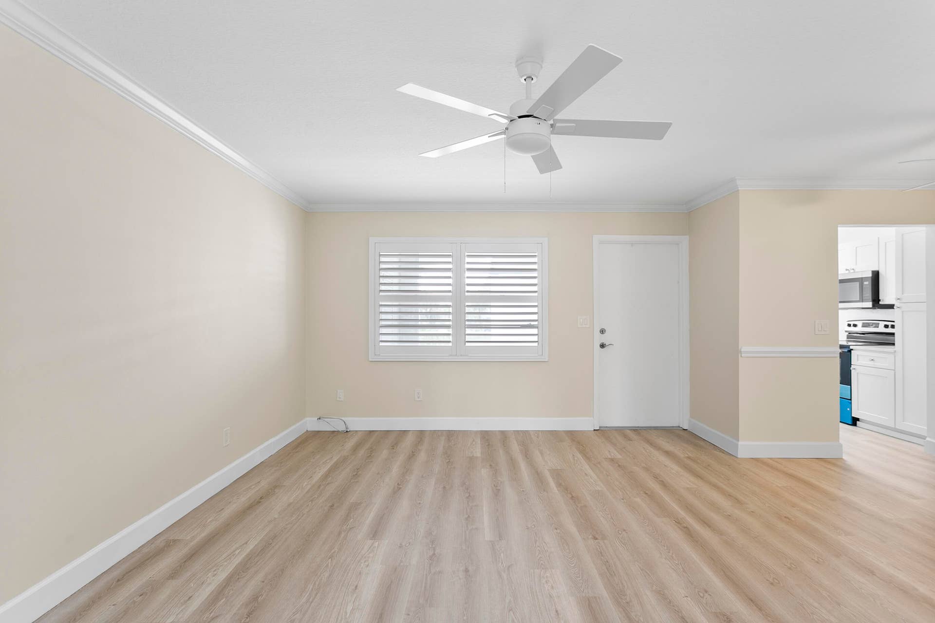 111 Shore Court, #203, North Palm Beach, FL 33408 IMG_0109