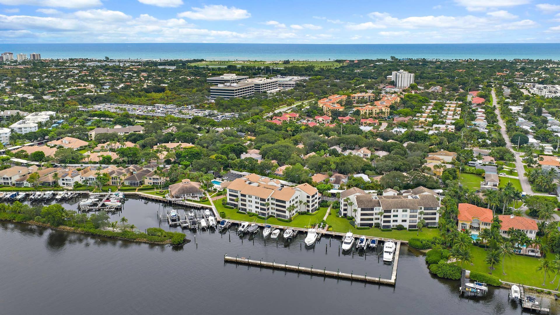 811 Oak Harbour Drive, Juno Beach, FL 33408 Aerial
