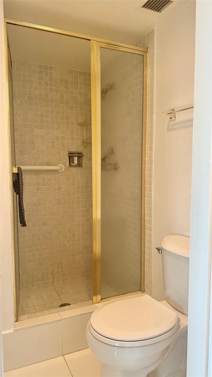 5100 Dupont Boulevard, #11n, Fort Lauderdale, FL 33308 Photo 13