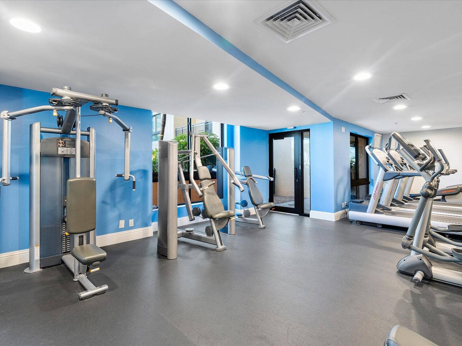 100 N Federal Highway, #736, Fort Lauderdale, Fort Lauderdale, FL 33301 65-Gym