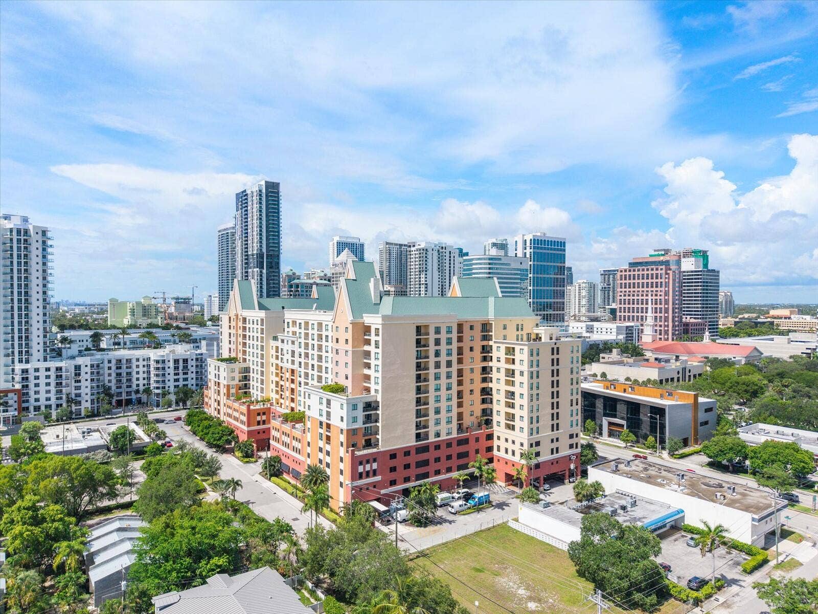 100 N Federal Highway, #736, Fort Lauderdale, Fort Lauderdale, FL 33301 29-Drone Photography