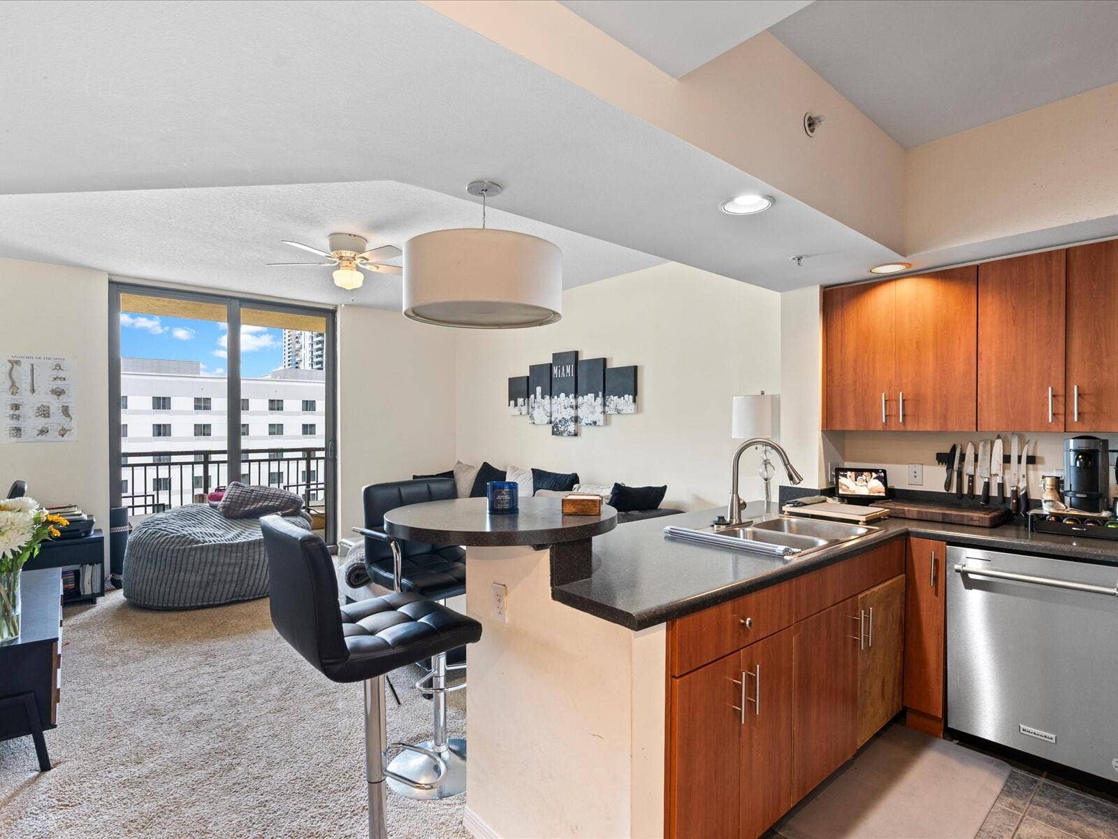 100 N Federal Highway, #736, Fort Lauderdale, Fort Lauderdale, FL 33301 01-Living & Kitchen