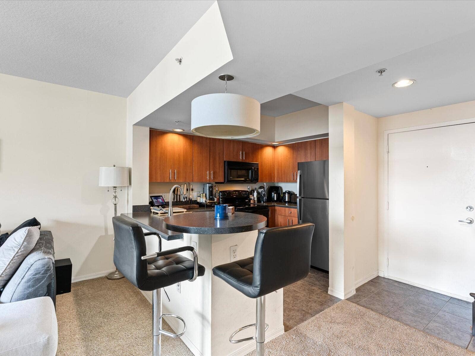 100 N Federal Highway, #736, Fort Lauderdale, Fort Lauderdale, FL 33301 11-Kitchen
