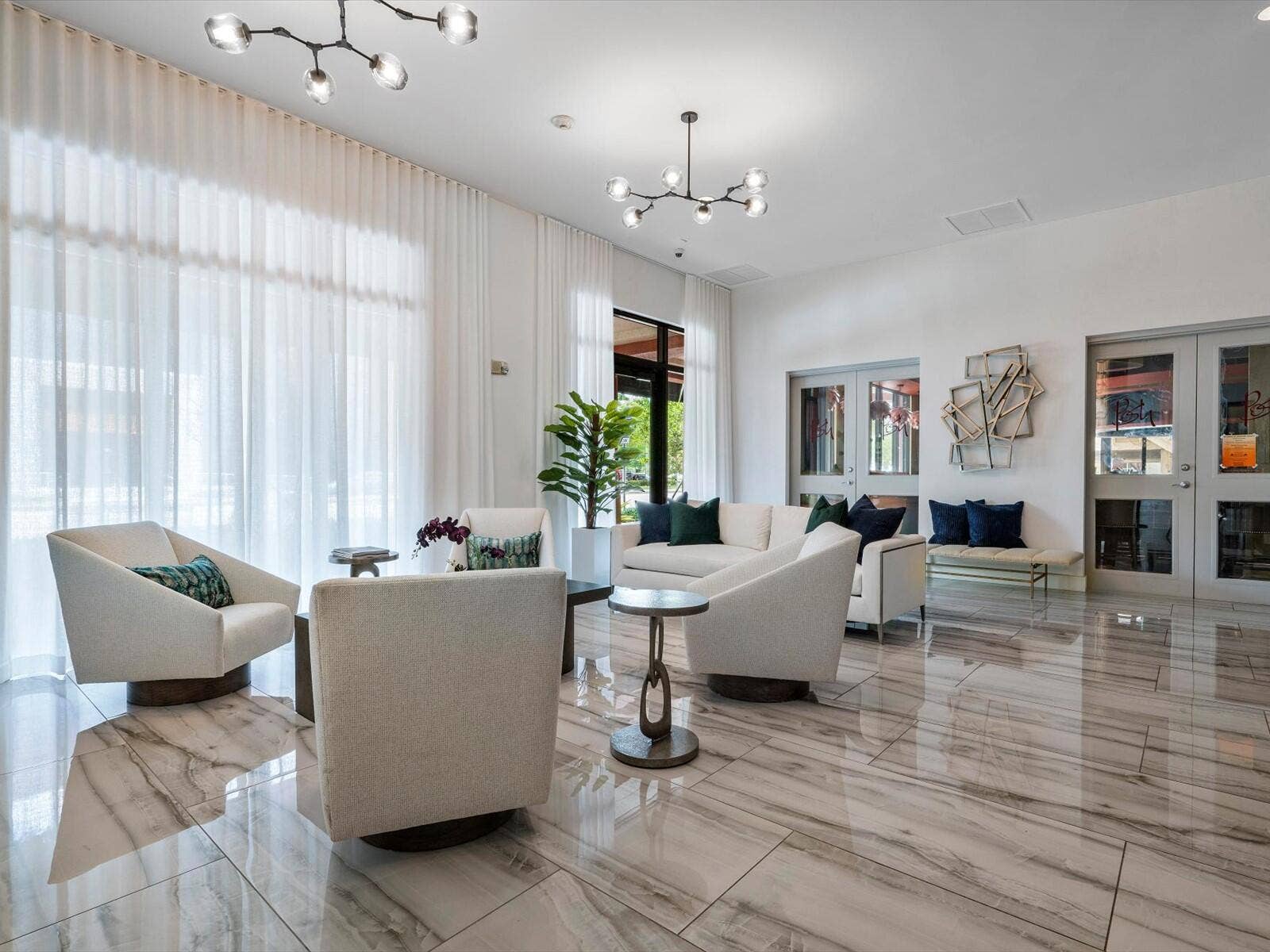 100 N Federal Highway, #736, Fort Lauderdale, Fort Lauderdale, FL 33301 73-Lobby