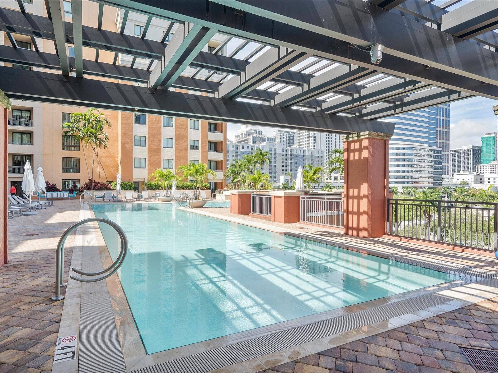 100 N Federal Highway, #736, Fort Lauderdale, Fort Lauderdale, FL 33301 60-Community Pool
