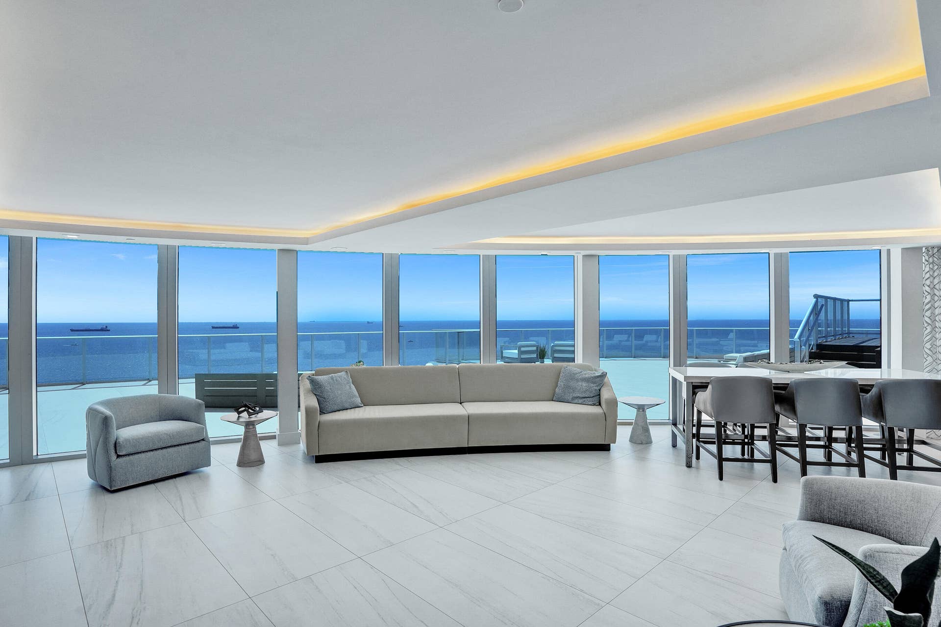 701 N Fort Lauderdale Beach Boulevard, #A1, Fort Lauderdale, FL 33304 DSC04445