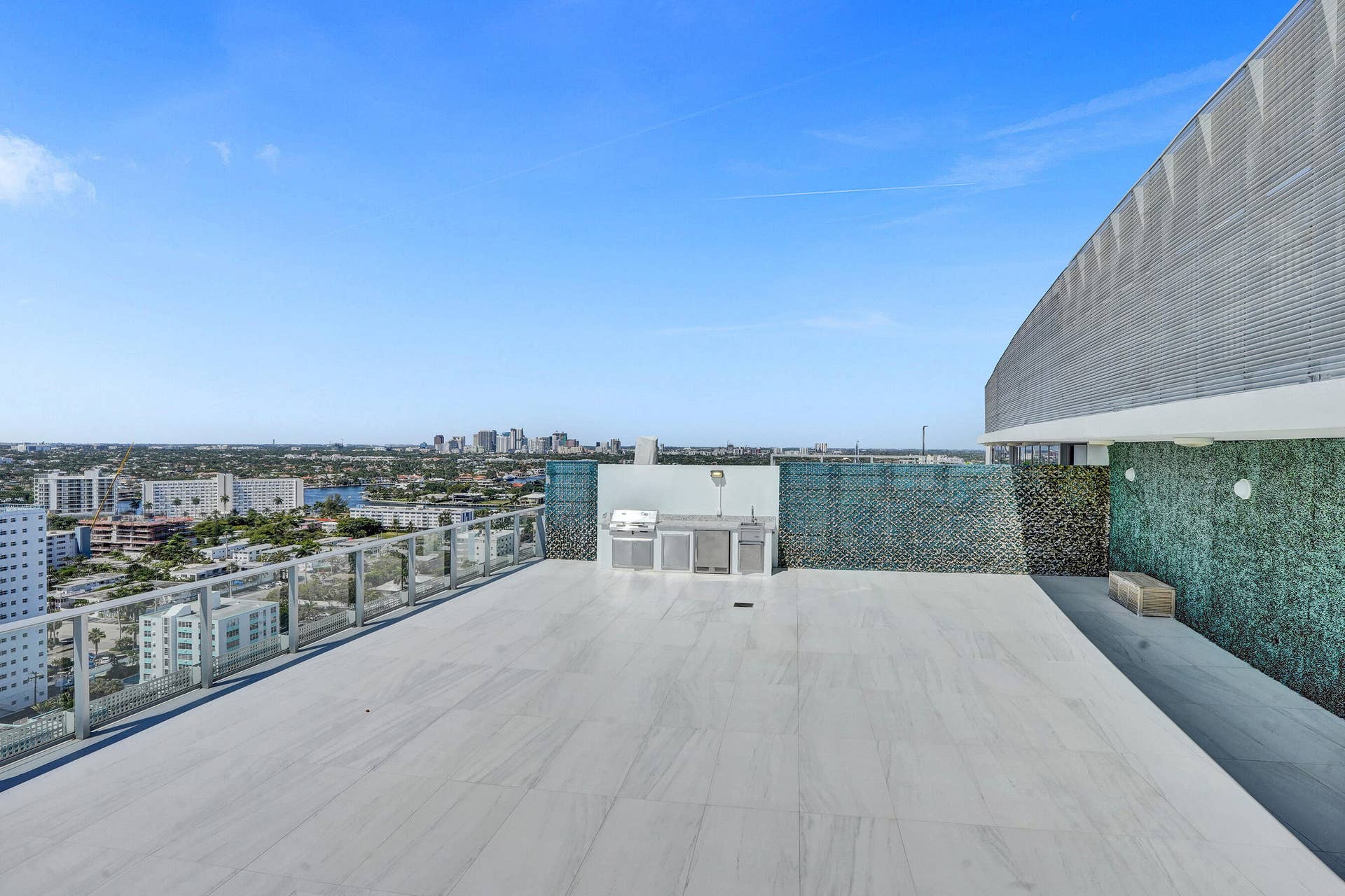 701 N Fort Lauderdale Beach Boulevard, #A1, Fort Lauderdale, FL 33304 DSC04478