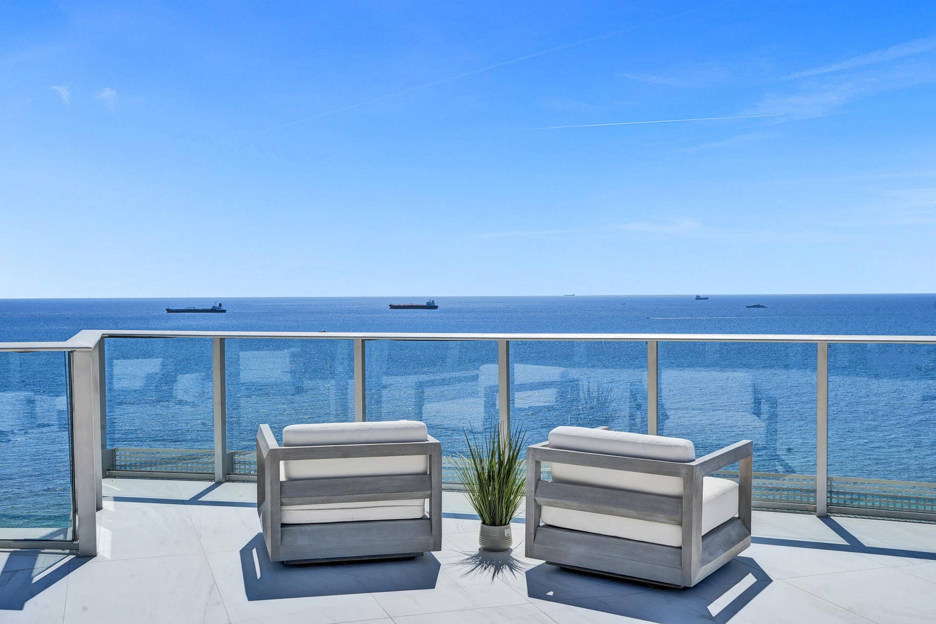 701 N Fort Lauderdale Beach Boulevard, #A1, Fort Lauderdale, FL 33304 DSC04454