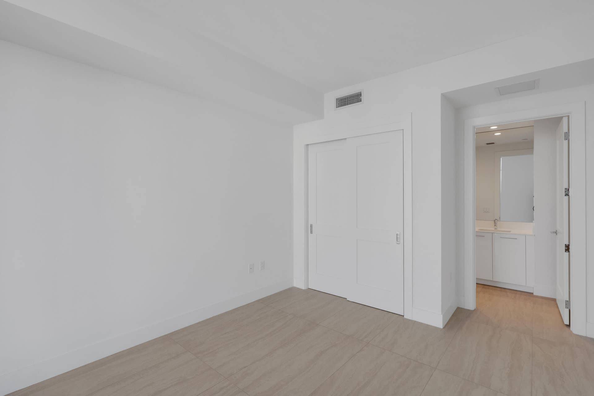 151 N Seabreeze Boulevard, #903, Fort Lauderdale, FL 33304 Second Bedroom