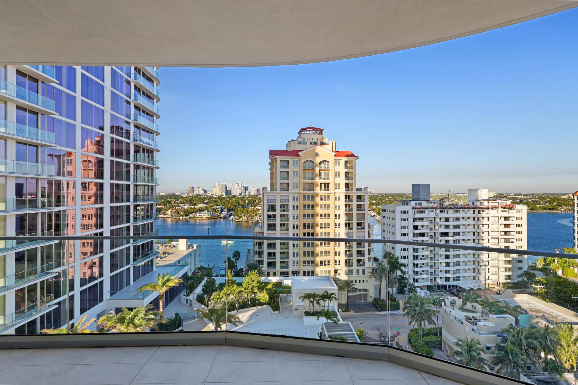 151 N Seabreeze Boulevard, #903, Fort Lauderdale, FL 33304 City and Water Views