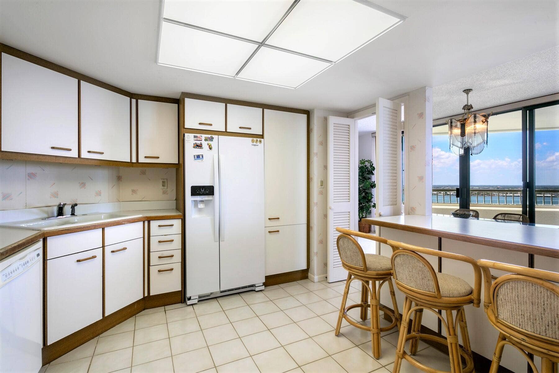 5070 N Ocean Drive, #23c, Riviera Beach, Singer Island, FL 33404 Kitchen 2_web.jpg tom