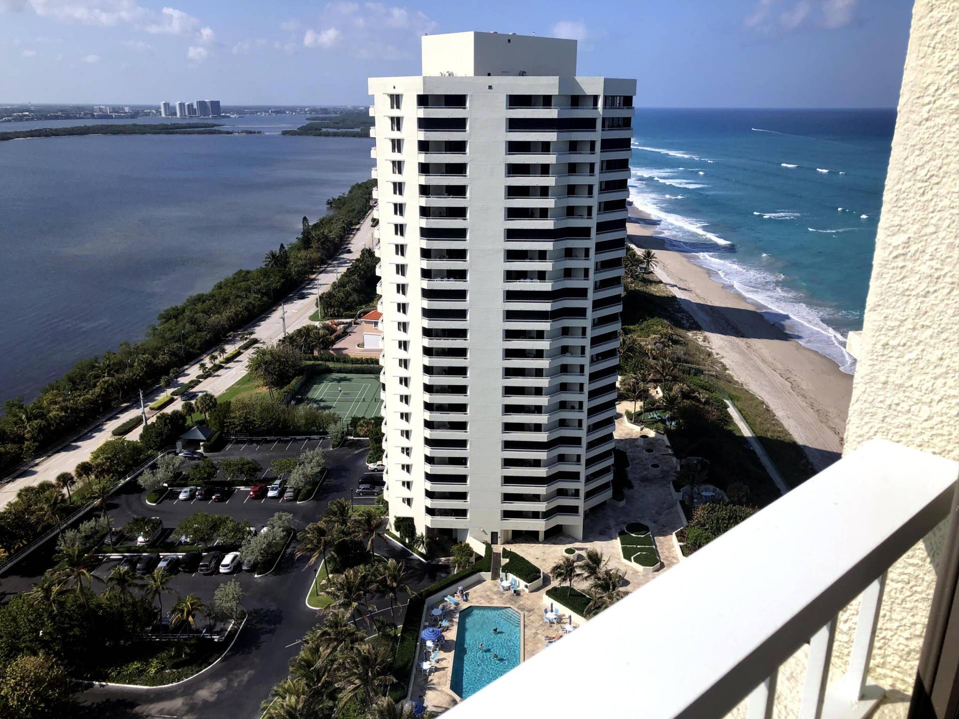 5070 N Ocean Drive, #23c, Riviera Beach, Singer Island, FL 33404 view north