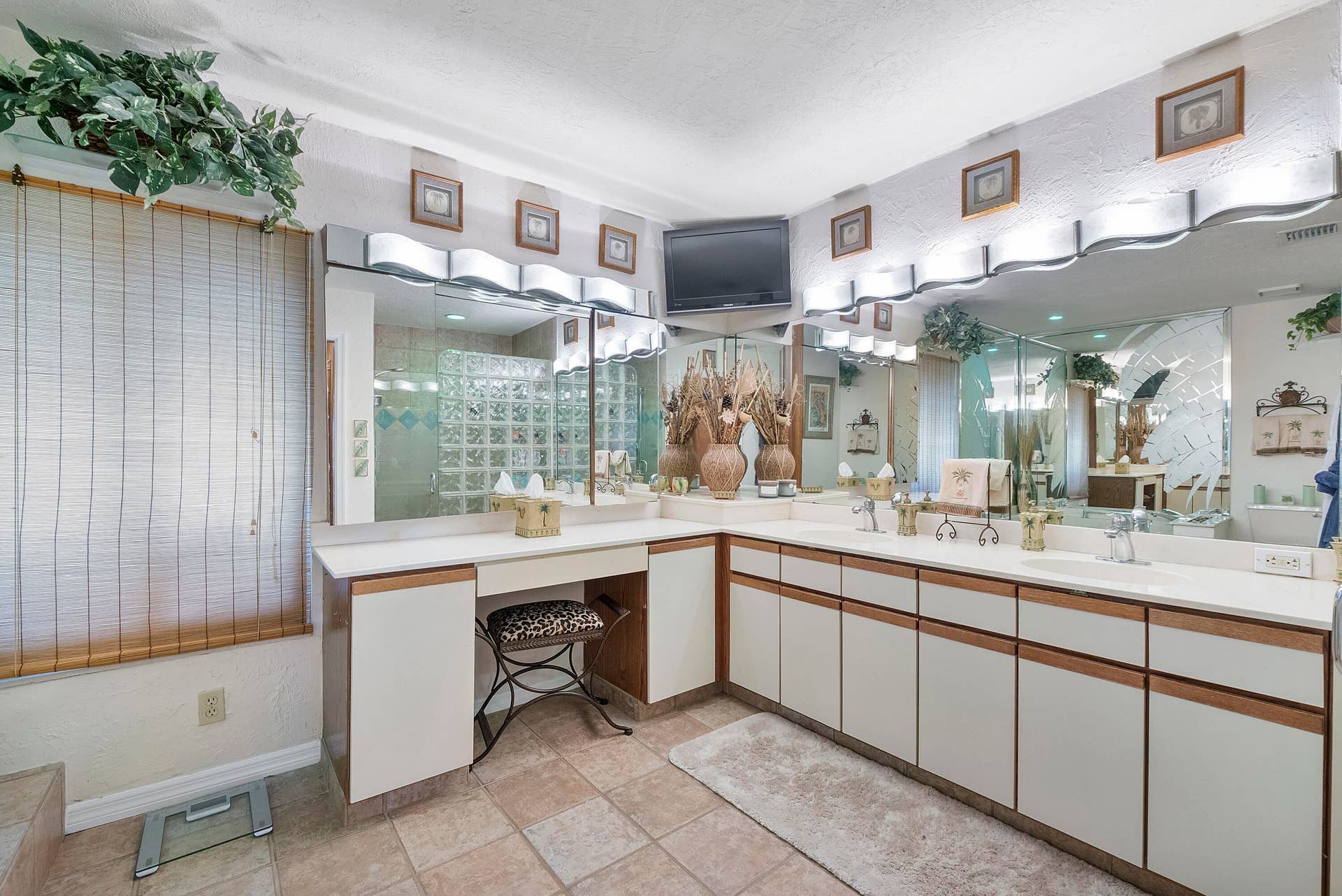 11240 SW 1st Street, Coral Springs, FL 33071 11240 SW 1st St_047