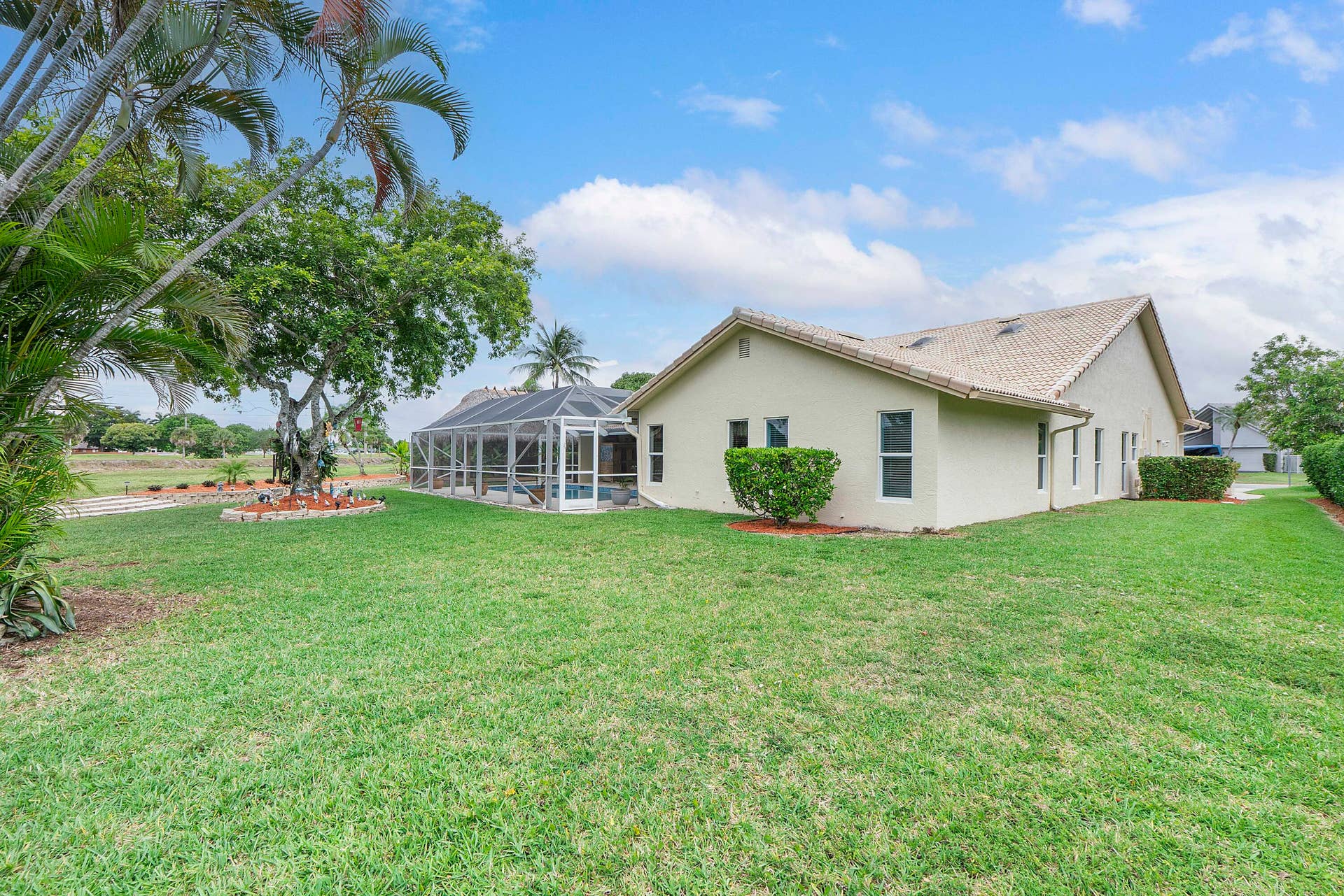 11240 SW 1st Street, Coral Springs, FL 33071 11240 SW 1st St_015