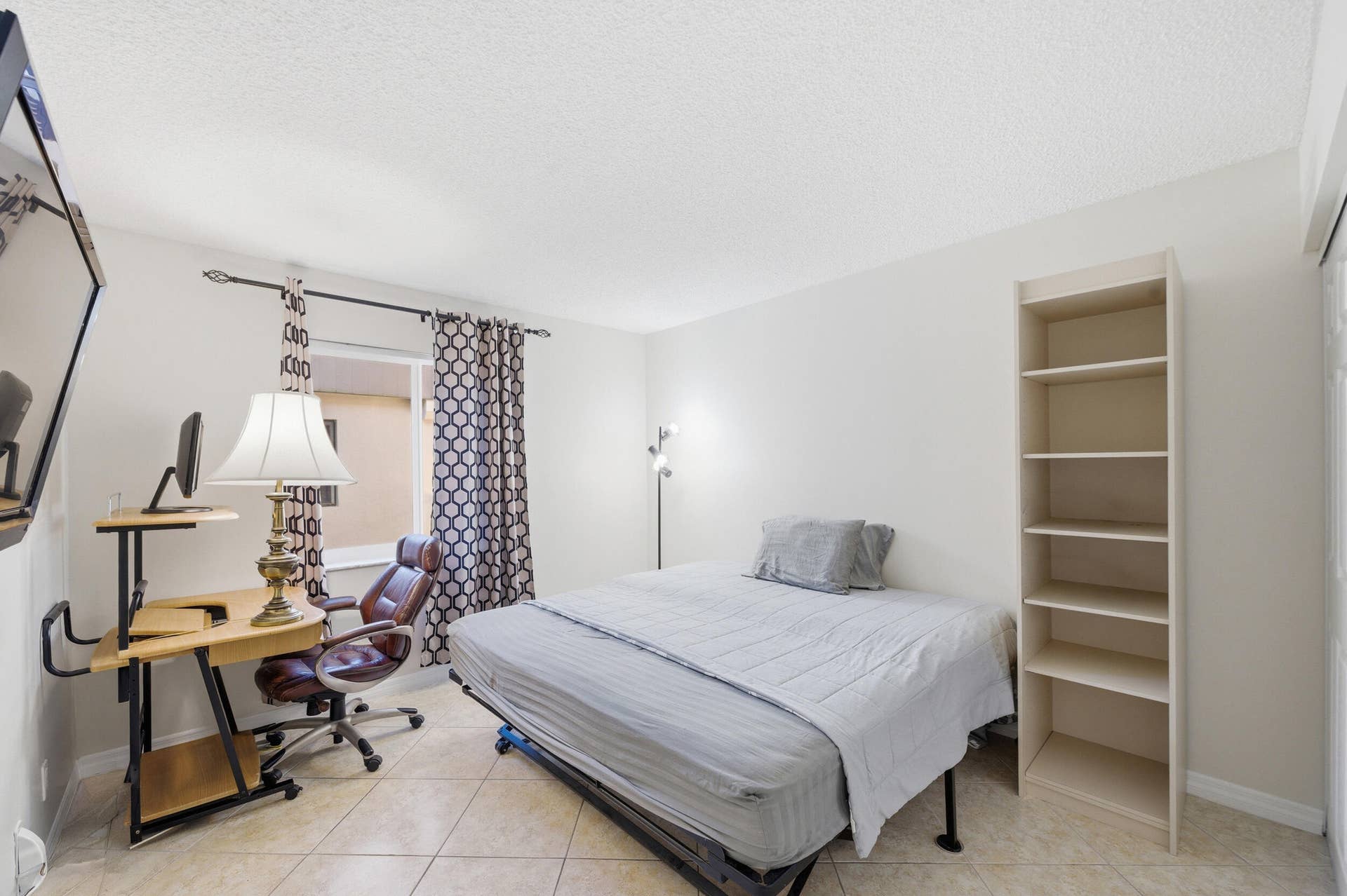 129 Piedmont C, Delray Beach, FL 33484 14_dsc_8813