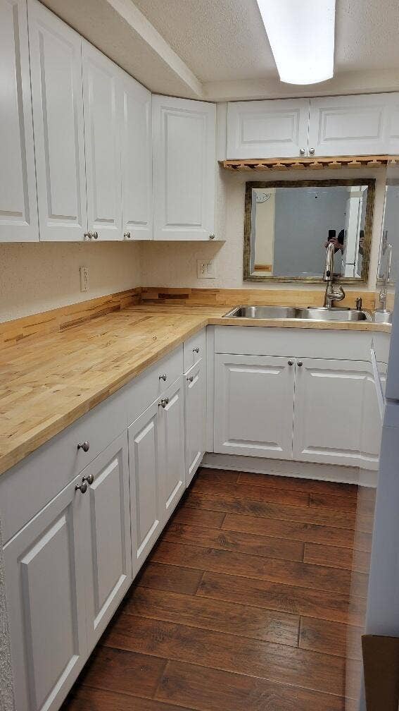 kitchen b
