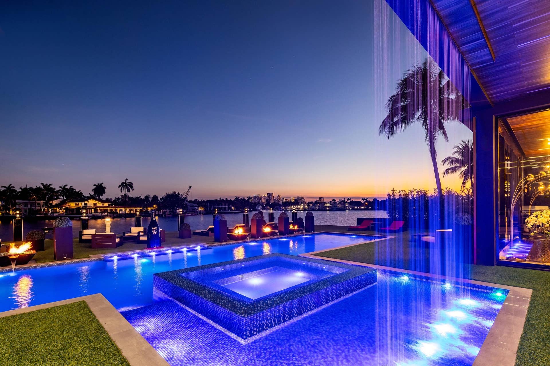 Twilight Exterior 3