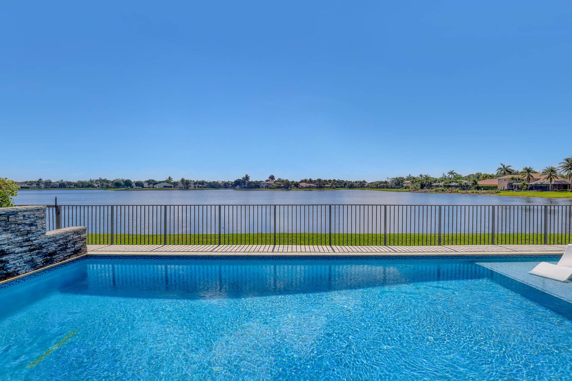 1436 Stonehaven Estates Drive, West Palm Beach, FL 33411 Gorgeous outdoor pool