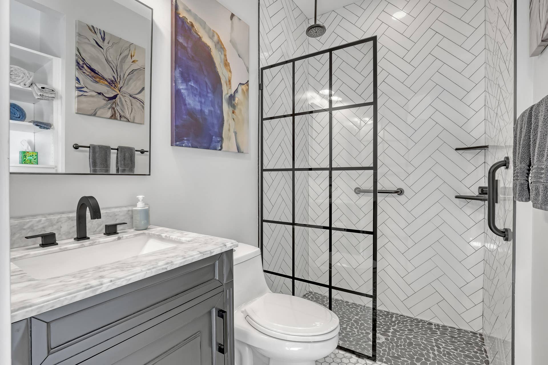 1436 Stonehaven Estates Drive, West Palm Beach, FL 33411 Guest bath