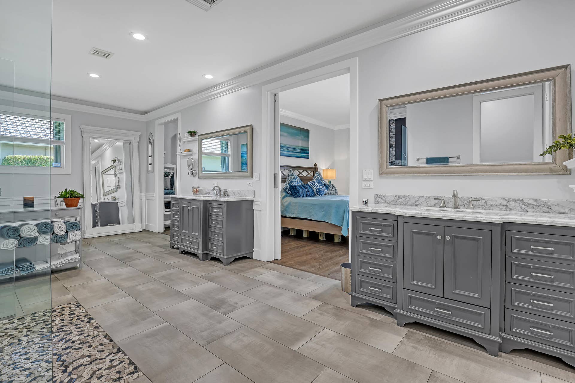 1436 Stonehaven Estates Drive, West Palm Beach, FL 33411 Primary bath with large walk in closet