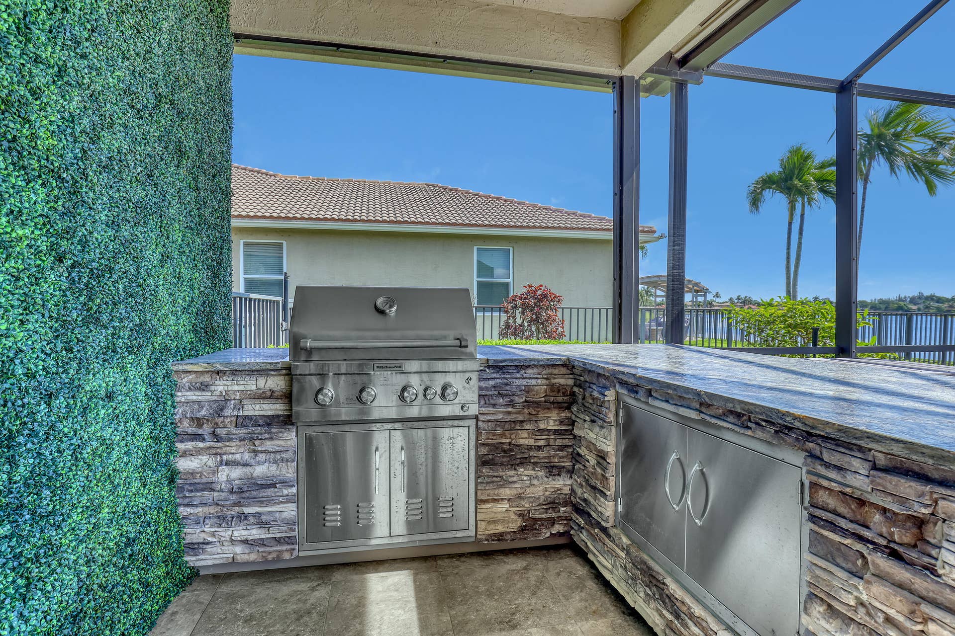 1436 Stonehaven Estates Drive, West Palm Beach, FL 33411 Outdoor kitchen