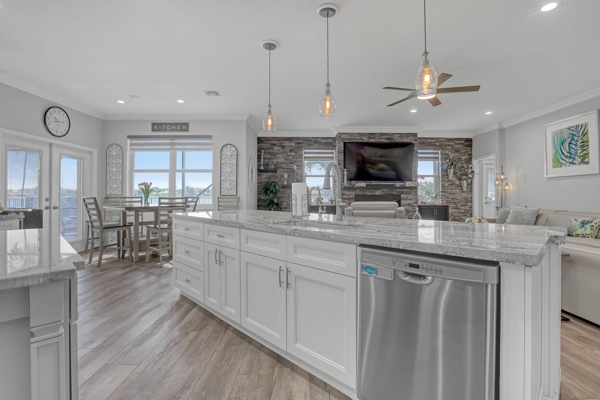 1436 Stonehaven Estates Drive, West Palm Beach, FL 33411 Open kitchen