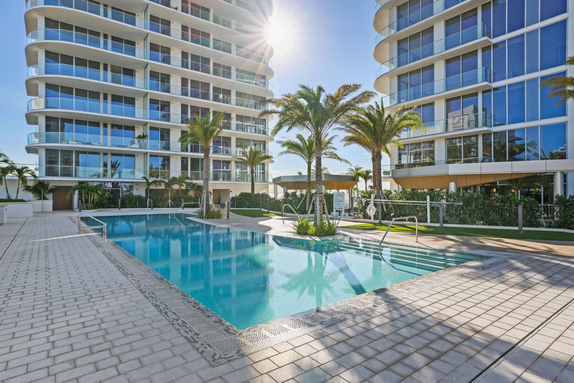 153 N Seabreeze Boulevard, #1001, Fort Lauderdale, FL 33304 Lap Pool