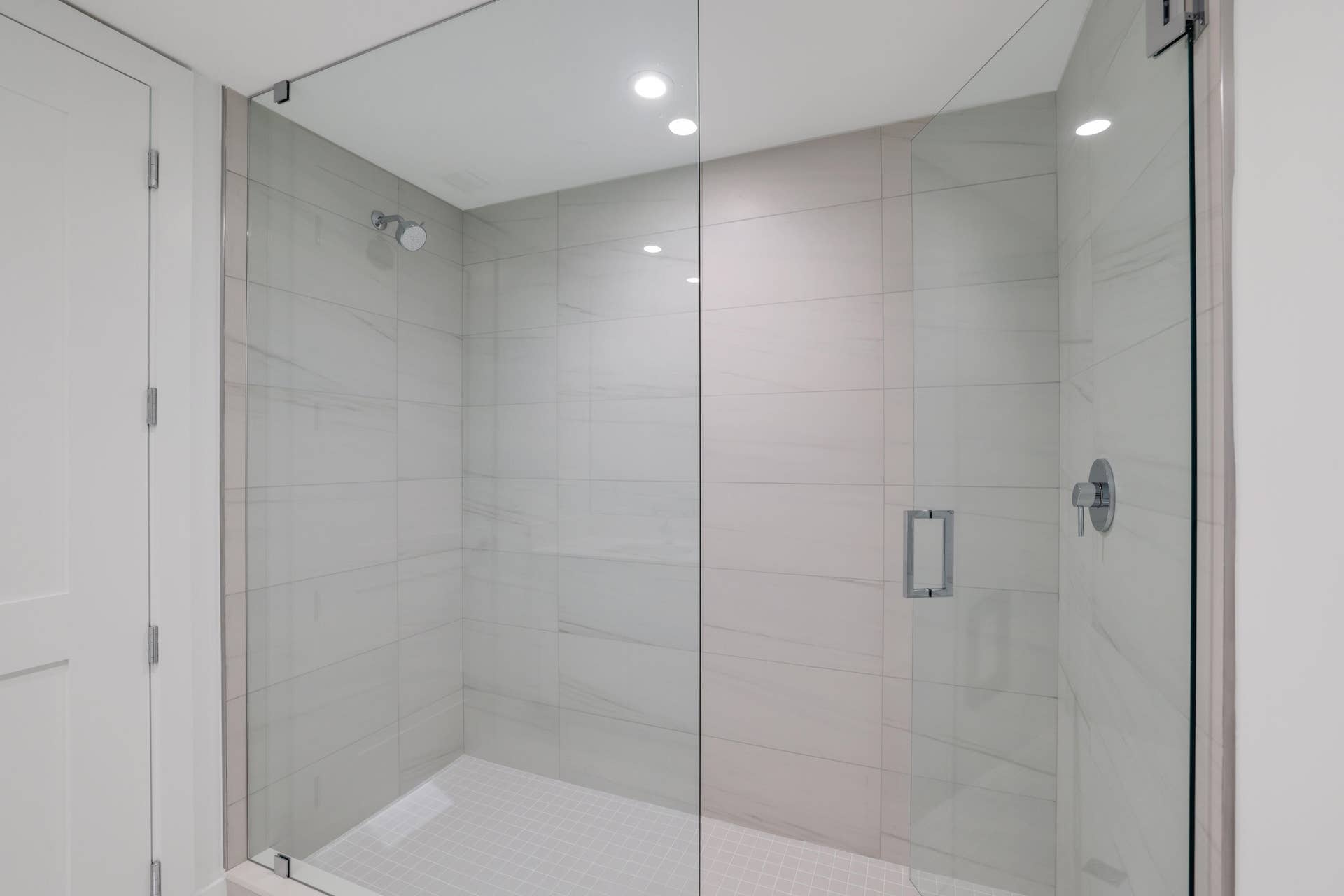 153 N Seabreeze Boulevard, #1001, Fort Lauderdale, FL 33304 Third Full Bath