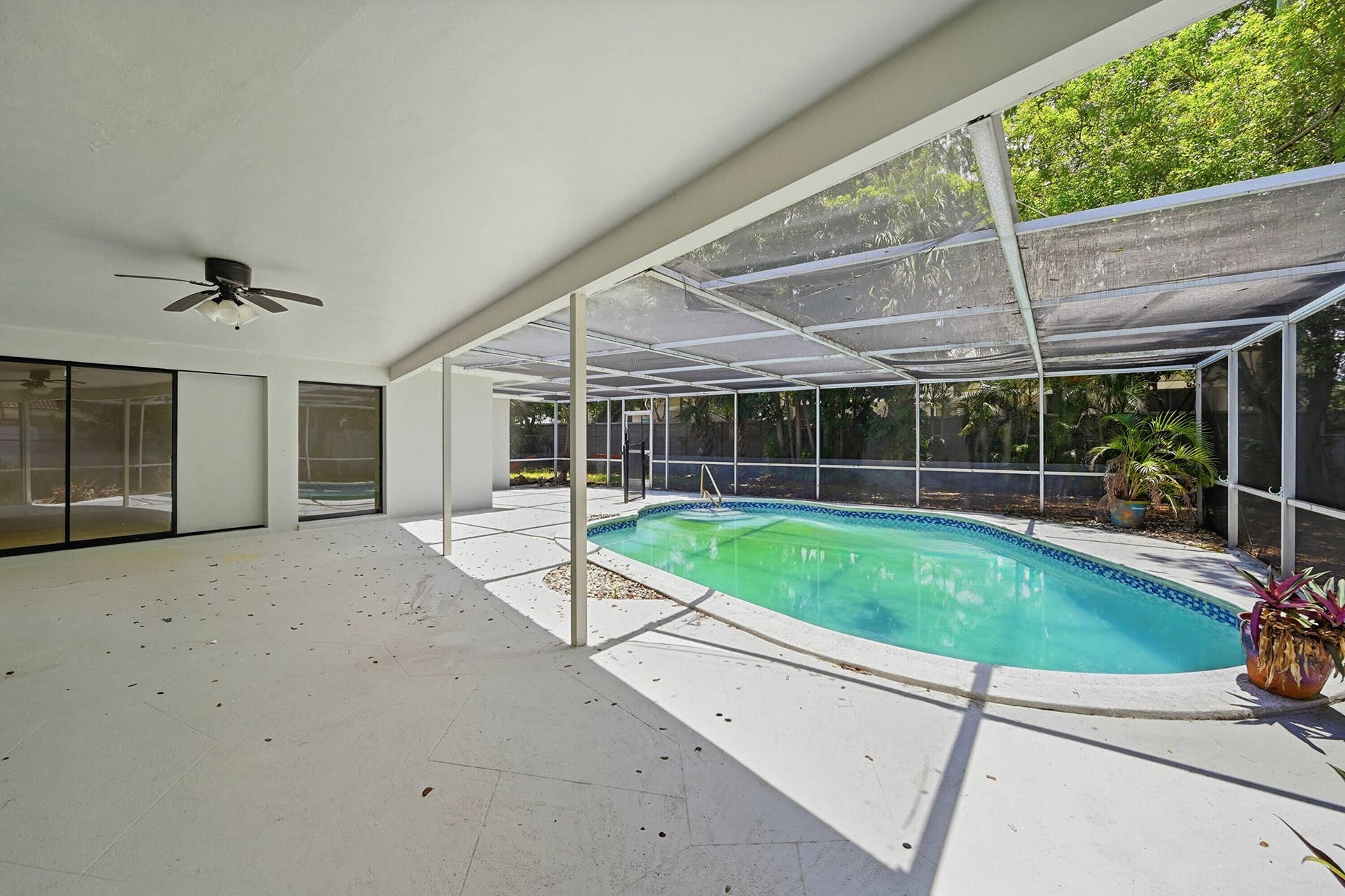 8-10 NE 9th Avenue, Deerfield Beach, FL 33441 32_tstl_0001 (100)