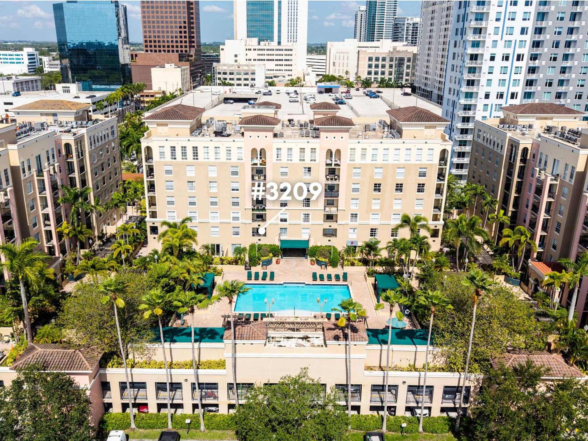 3209 Las Olas By the River