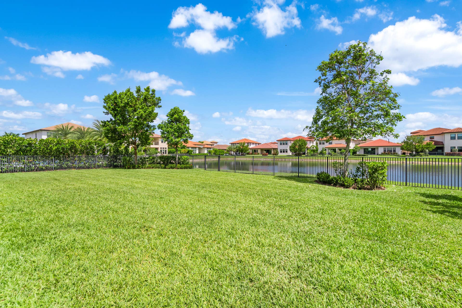 12195 Lake Trail Lane, Parkland, FL 33076 A7_00284