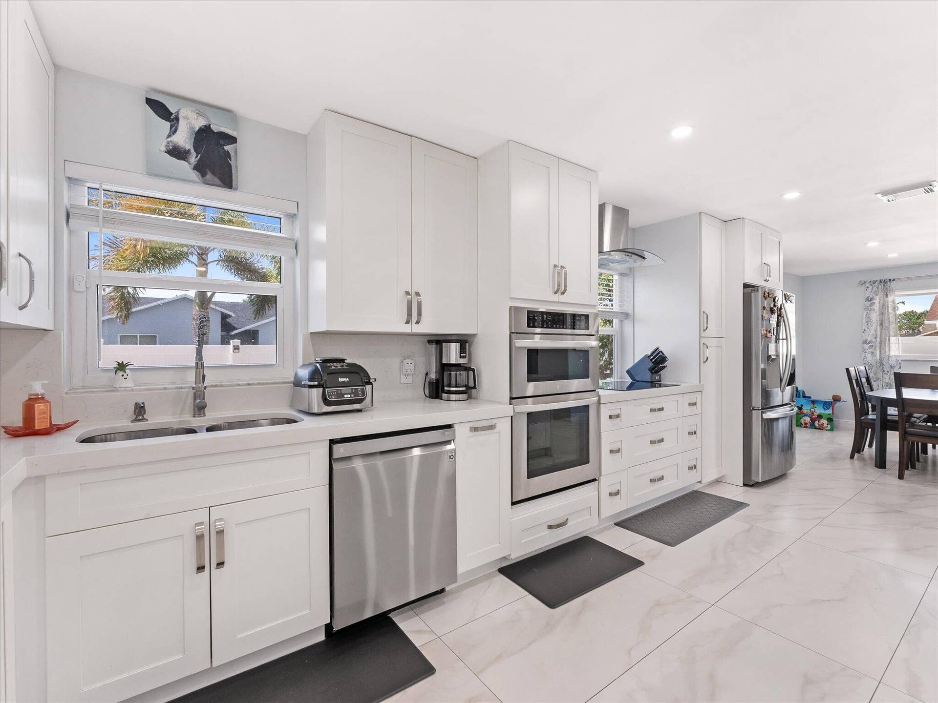 23040 SW 54th Avenue, Boca Raton, FL 33433 10-10
